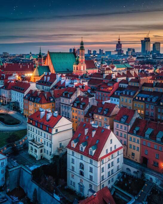 Apartament Decor 2 Metro Fast Wifi 55’tv Netflix Hbo Cozy Warszawa